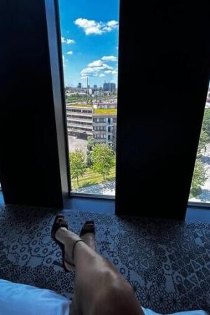 Einsam im Hotelzimmer